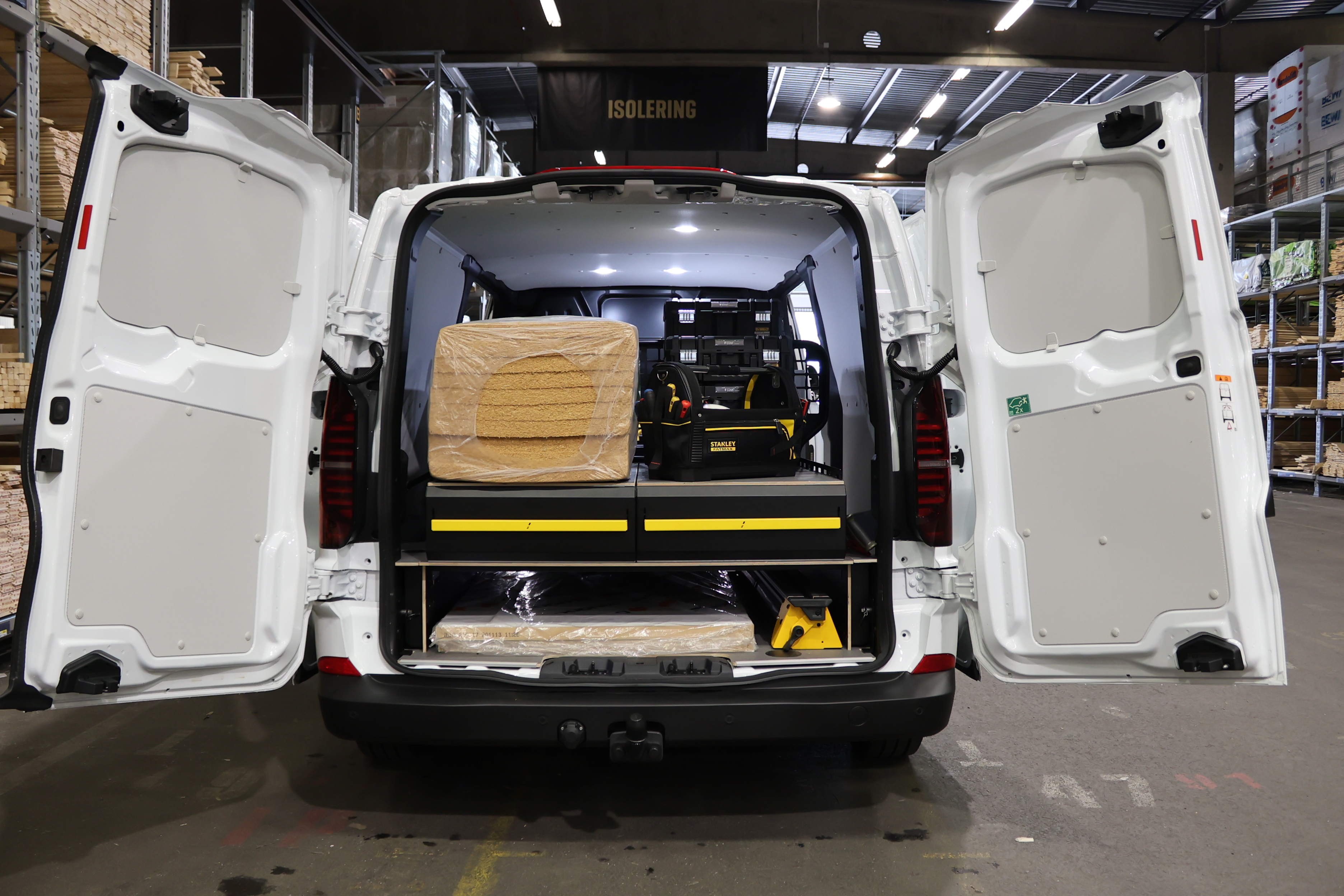 Hur mycket kan du lasta i en Volkswagen Transporter 7 med RIG?